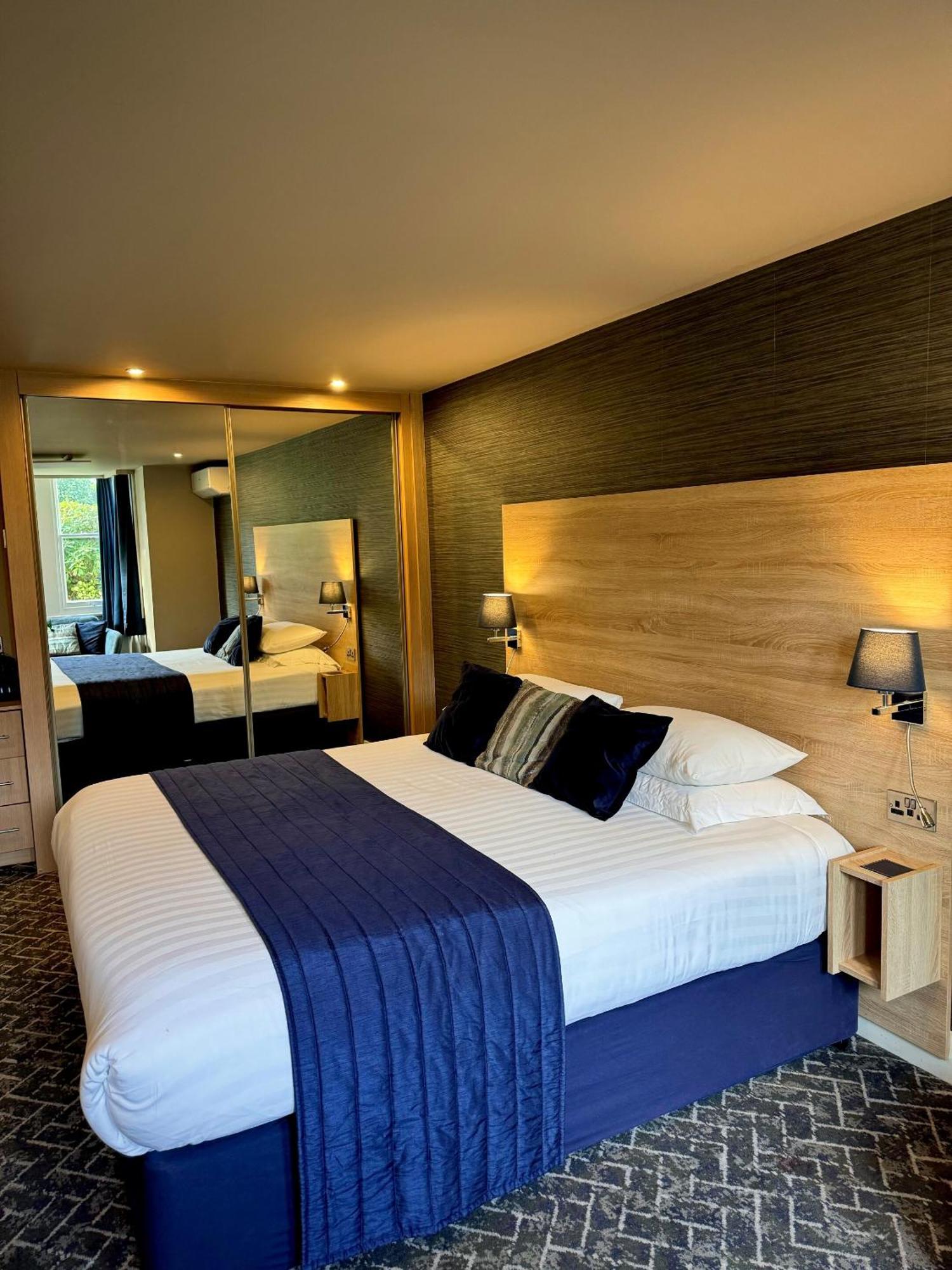 No5 Durley Road - Contemporary Serviced Rooms And Suites Bournemouth Eksteriør billede