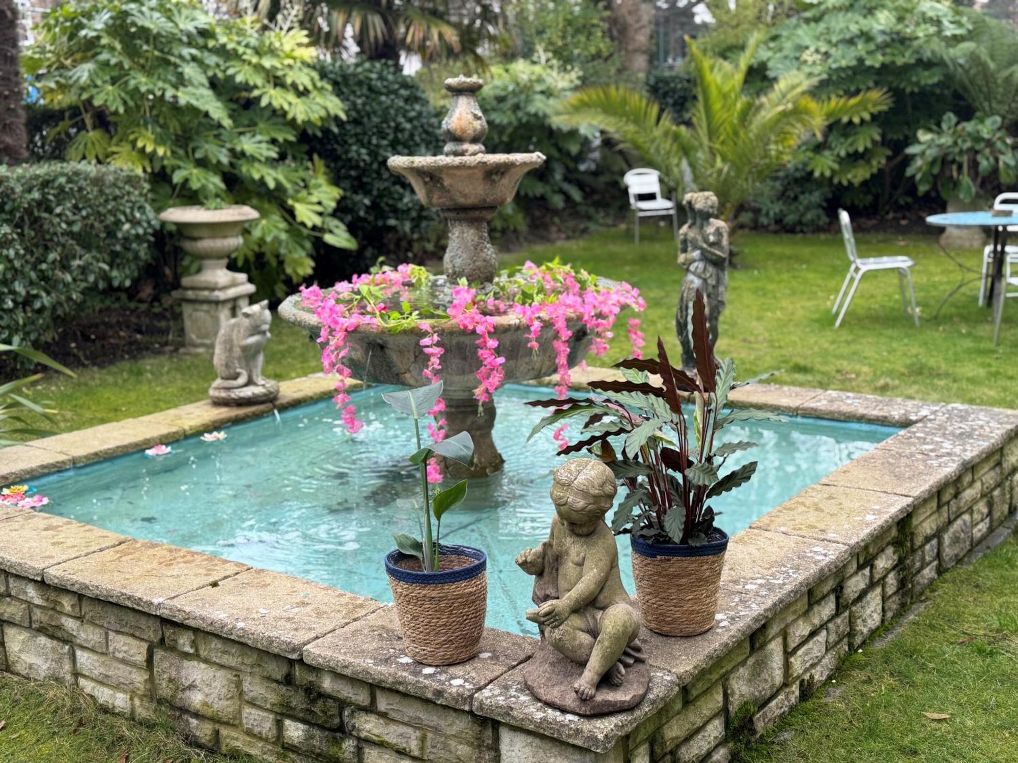 No5 Durley Road - Contemporary Serviced Rooms And Suites Bournemouth Eksteriør billede
